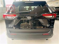 تۆیۆتا ڕاڤ 4